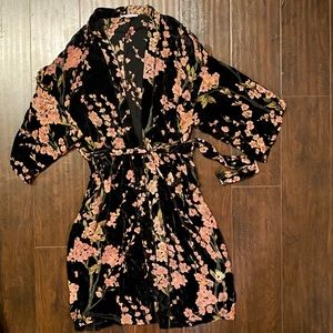 Velvet Burnout Kimono